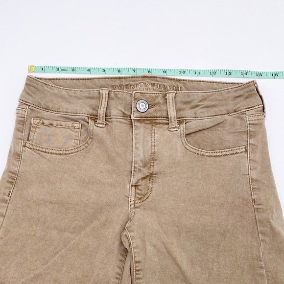 American Eagle Outfitters Super Stretch Twill X Midi Shorts Khaki Tan Size 6 - Picture 7 of 9